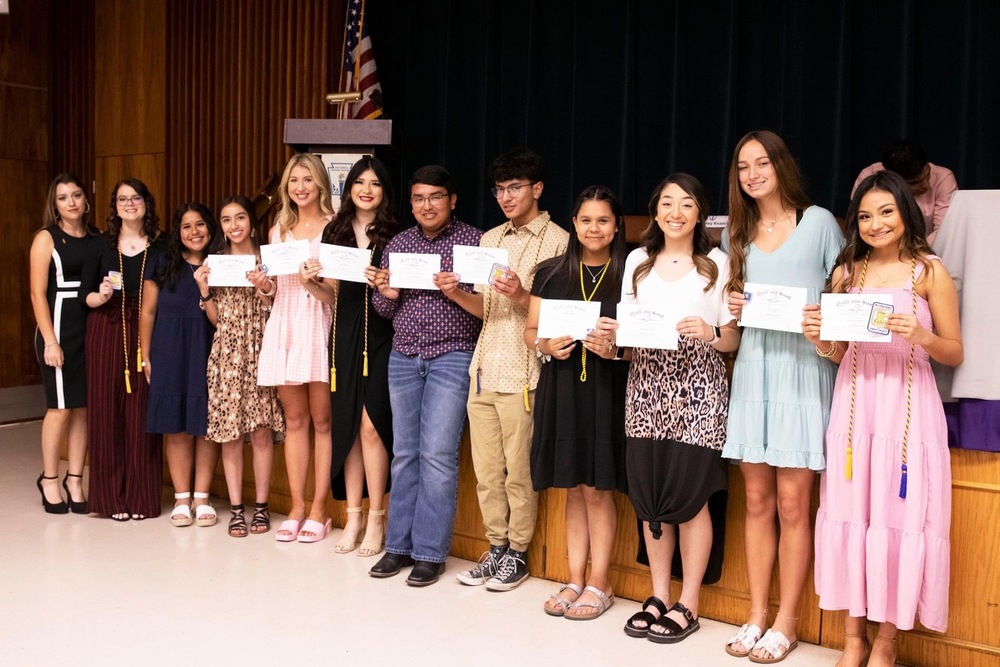 uil-ilpc-yearbook-state-awards-ozona-middle-school